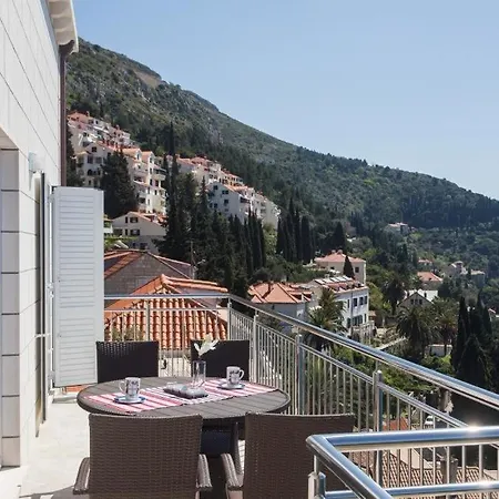 Ari * Dubrovnik